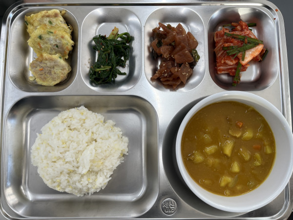 c6d5bfcb8fec530ffb3dd0333aa93f37_1761644