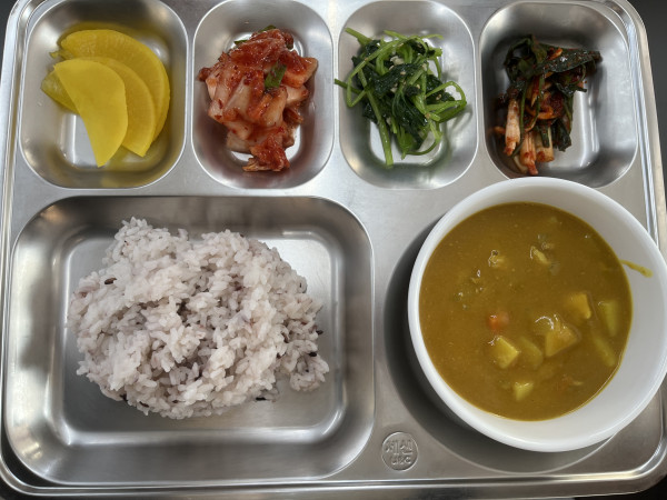 445b2e03595667f8d8a510bbbb0bcf2d_1763676