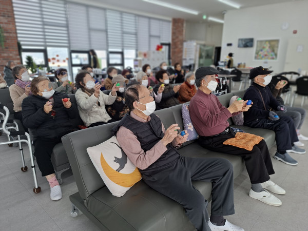 09e98035b1fe0165d9fb9b08e53fcb13_1765838