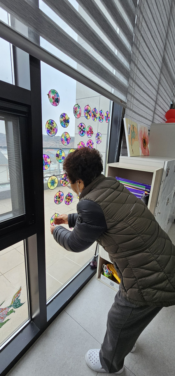 09e98035b1fe0165d9fb9b08e53fcb13_1765838