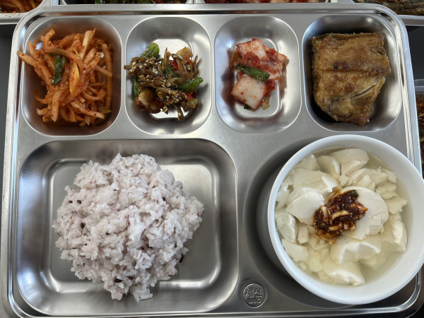 0c64f03a64b6831fb1ab563410644d38_1765406