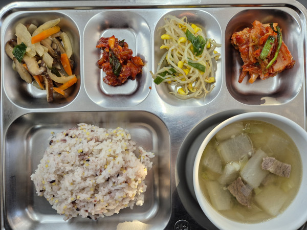 38e0e90bdf57091ce5f496a45bd5d7e1_1766097