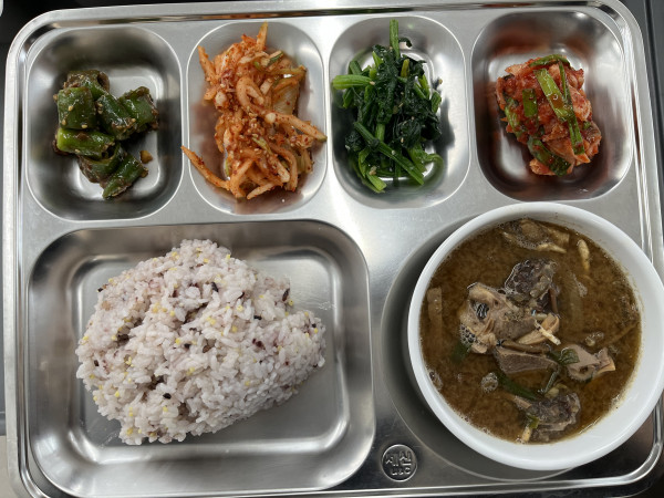 877fd263f0d86e3e5bb7dba6bf59eb9c_1766926