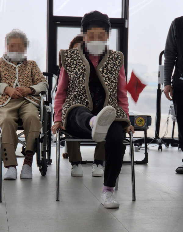 4735b326dad576a38d03374ca00ccc56_1767545