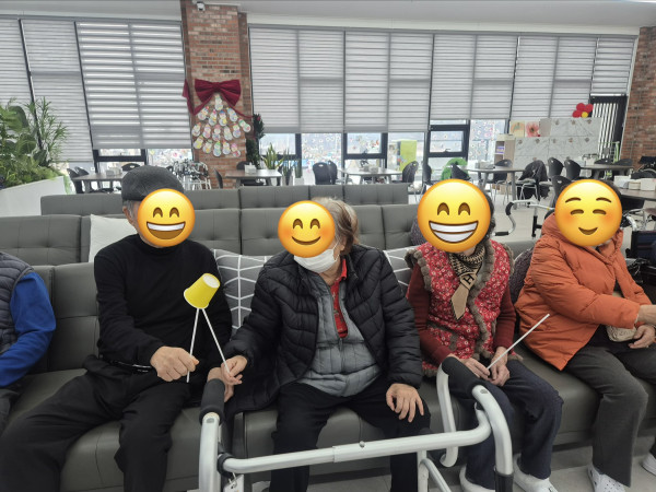 4735b326dad576a38d03374ca00ccc56_1767548