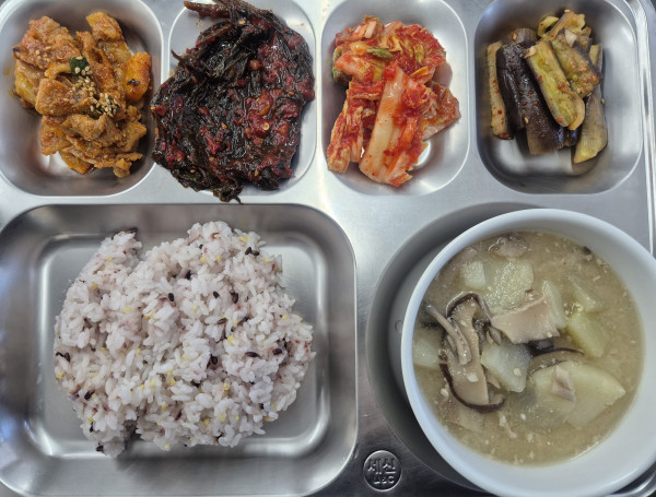 613bbb11fcbde8ce5a988a4f8cc7b3b0_1770563